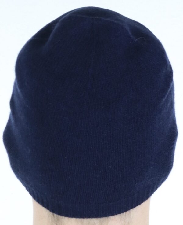 Cappellino liscio con costina 100% cashmere colore blu - immagine 2